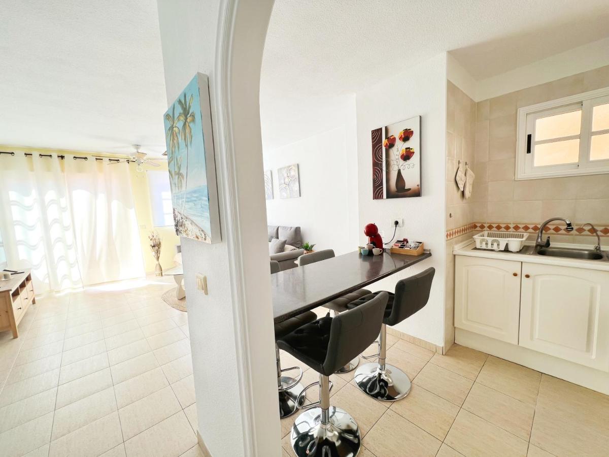 !!! Relaxing View, The Heights Apartment With Terrace And Heated Pools, Los Cristianos Los Cristianos  Zewnętrze zdjęcie